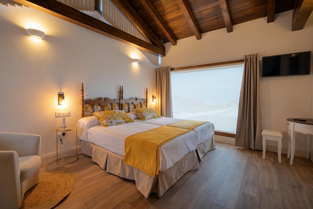 Hotel Rural La Sobreisla Пуерто де Вега Екстериор снимка