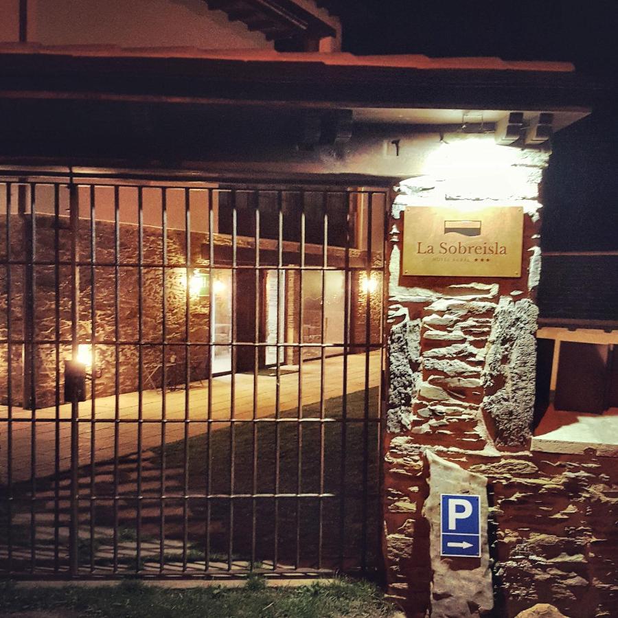 Hotel Rural La Sobreisla Пуерто де Вега Екстериор снимка